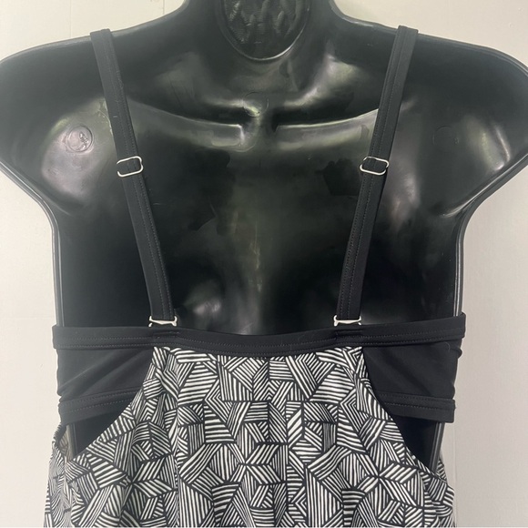 Athleta Tankini Laguna Side Scrunch Swimsuit Dress Underwire Cups 34B/C - Picture 8 of 12